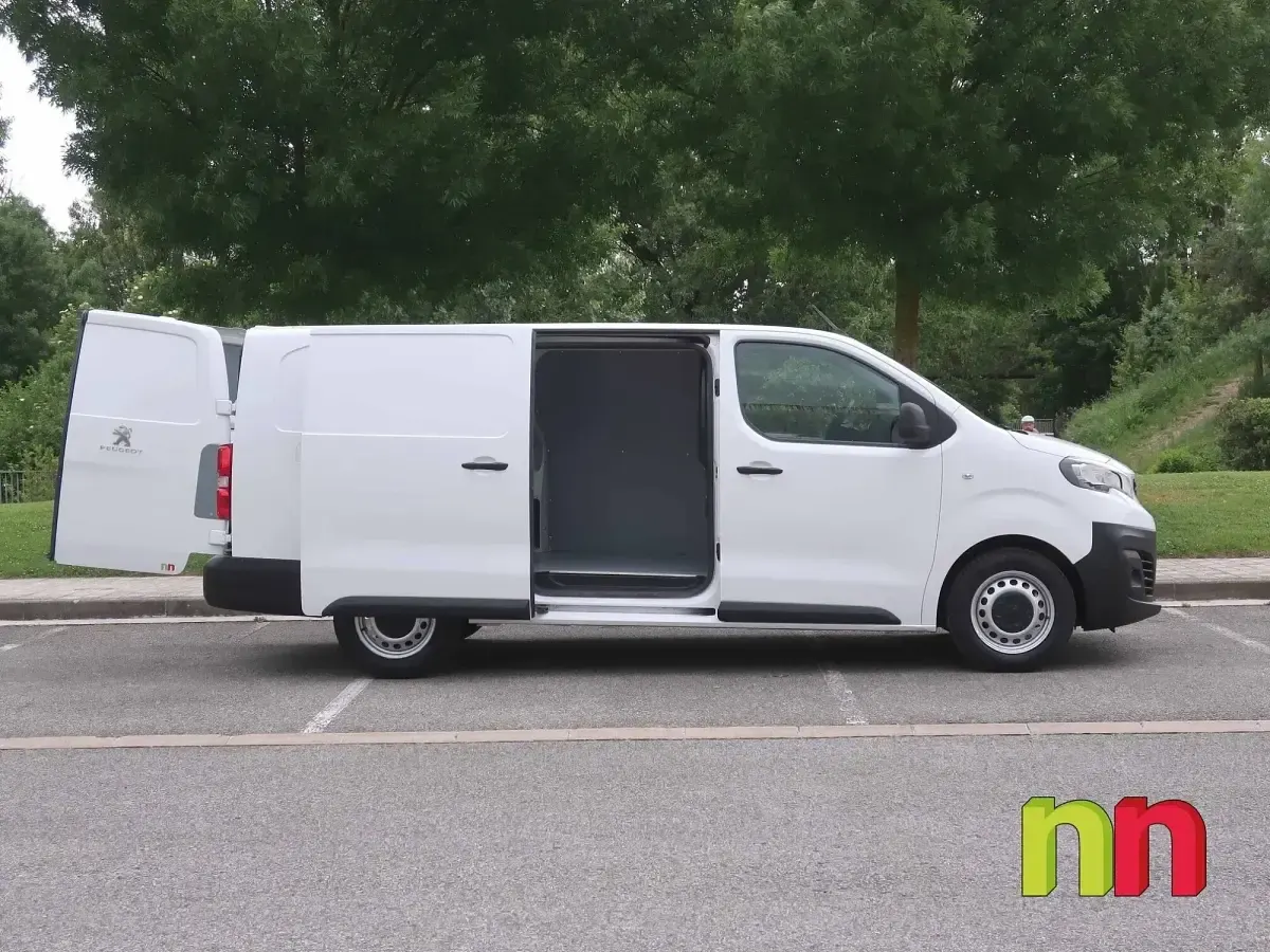 Usado Peugeot Expert 120 CV (88 kW) 2019 Blanco Van
