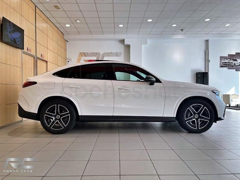 Usado Mercedes GLC220 197 CV (144 kW) 2025 Blanco Coupe