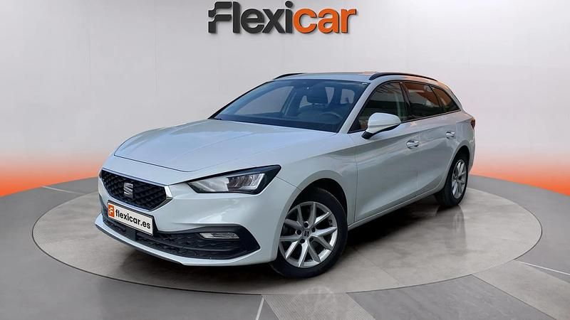 Usado Seat Leon Style 116 CV (85 kW) 2021 Blanco Utilitario