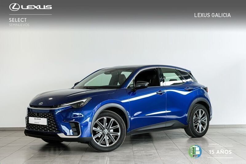 Azul Usado 2024 Lexus LBX SUV | 35.900 € (Precio justo) - Imagen 1/4