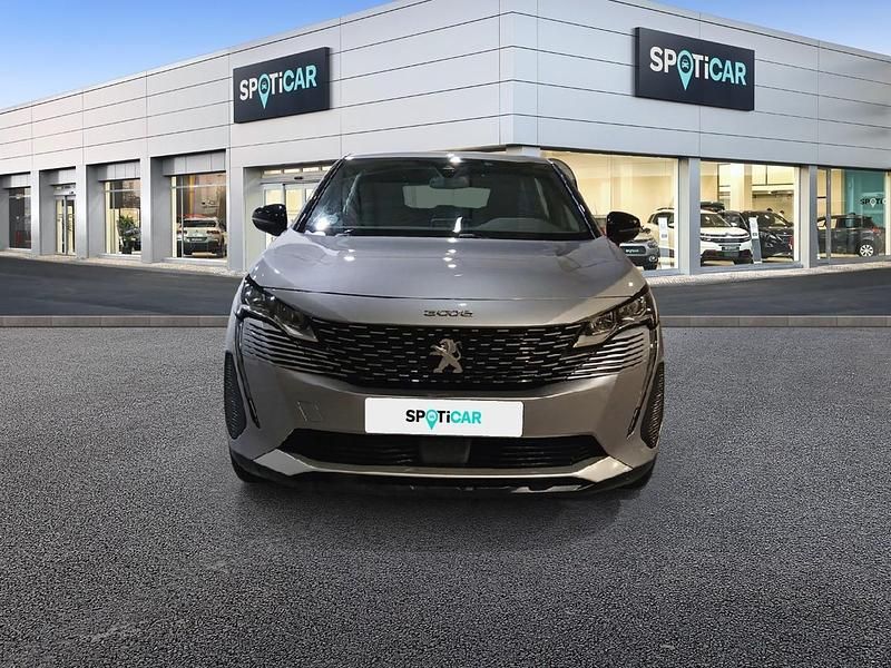 Usado Peugeot 3008 Active 130 CV (95 kW) 2024 Gris SUV