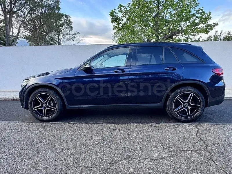 Usado Mercedes GLC300e 320 CV (235 kW) 2021 Azul SUV