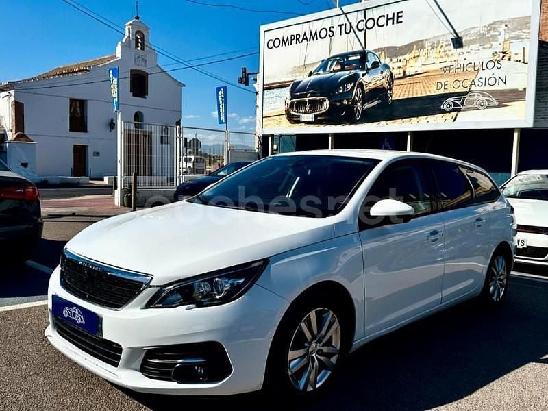 Blanco Usado 2018 Peugeot 308 SW Active Familiar | 6490 € (Super precio) - Imagen 1/4