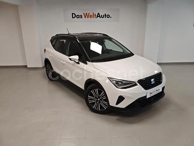 Blanco Usado 2022 Seat Arona Style SUV | 17.500 € (Un poco caro) - Imagen 1/4