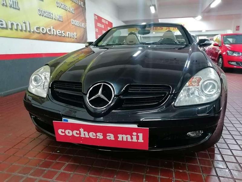 Usado Mercedes SLK200 163 CV (119 kW) 2004 Negro Descapotable