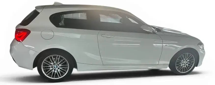 Usado BMW 118 Comfort Edition 136 CV (100 kW) 2019 Blanco Utilitario