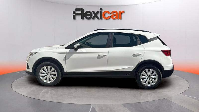 Usado Seat Arona Style 95 CV (69 kW) 2019 Blanco SUV