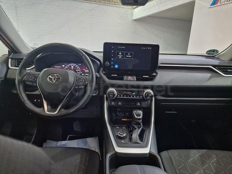 Usado Toyota RAV4 Hybrid Advance 222 CV (163 kW) 2025 Gris / plata SUV
