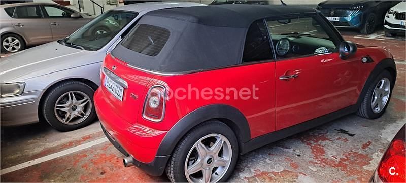 Usado Mini One Cabriolet 90 CV (66 kW) 2010 Rojo Descapotable