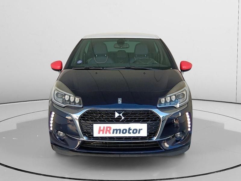 Usado DS Automobiles DS3 110 CV (80 kW) 2017 Azul Utilitario