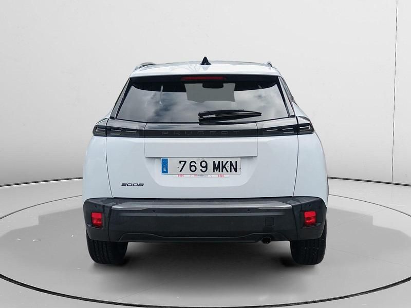 Usado Peugeot 2008 Allure 131 CV (96 kW) 2023 SUV