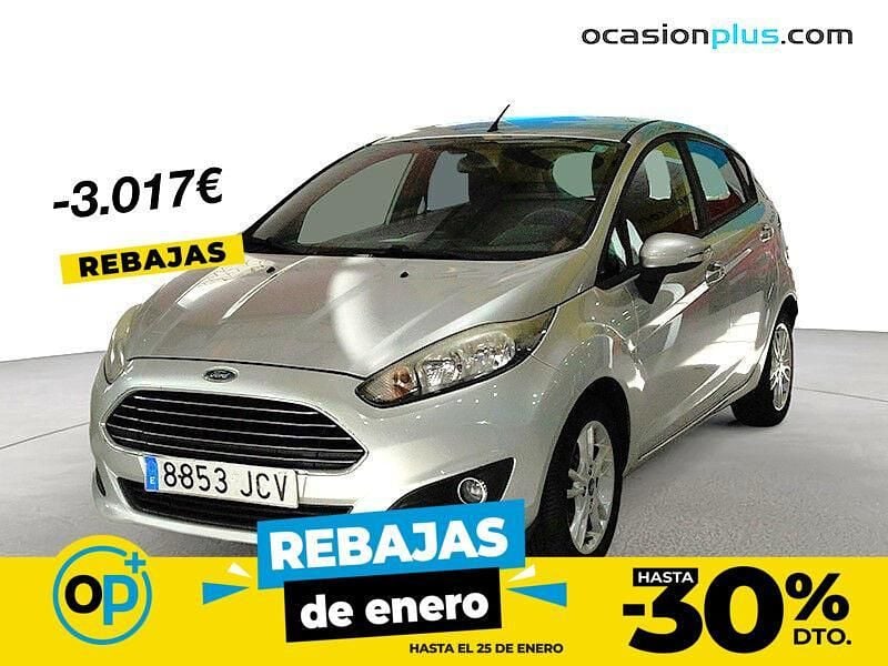 Gris plata Usado 2015 Ford Fiesta Trend Utilitario | 6450 € (Buen precio) - Imagen 1/4