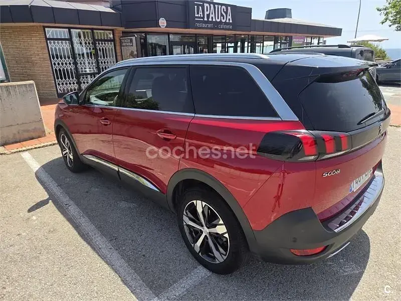 Usado Peugeot 5008 GTi 180 CV (132 kW) 2020 Rojo SUV