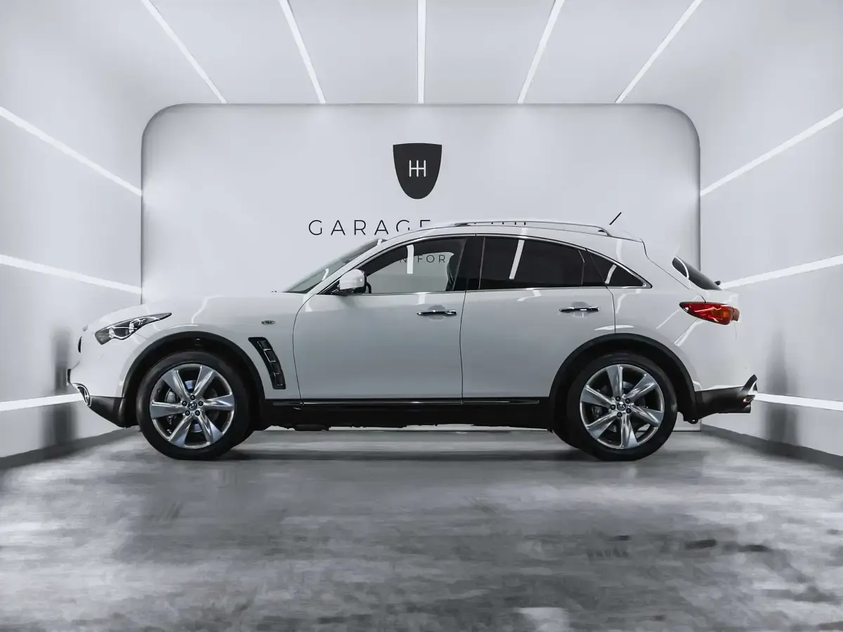 Usado Infiniti Fx50 Premium 390 CV (286 kW) 2013 Blanco SUV