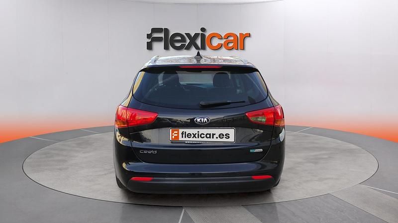Używany Kia Ceed 120 KM (88 kW) 2018 Szary Hatchback