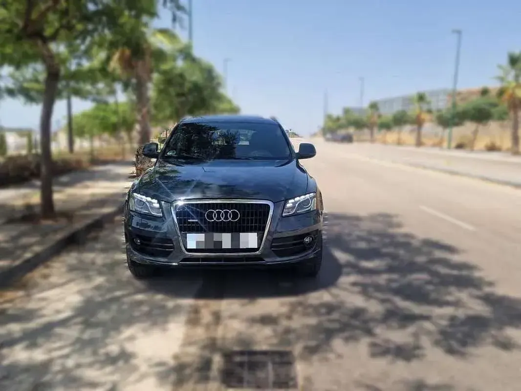 Usado Audi Q5 245 CV (180 kW) 2011 Gris SUV