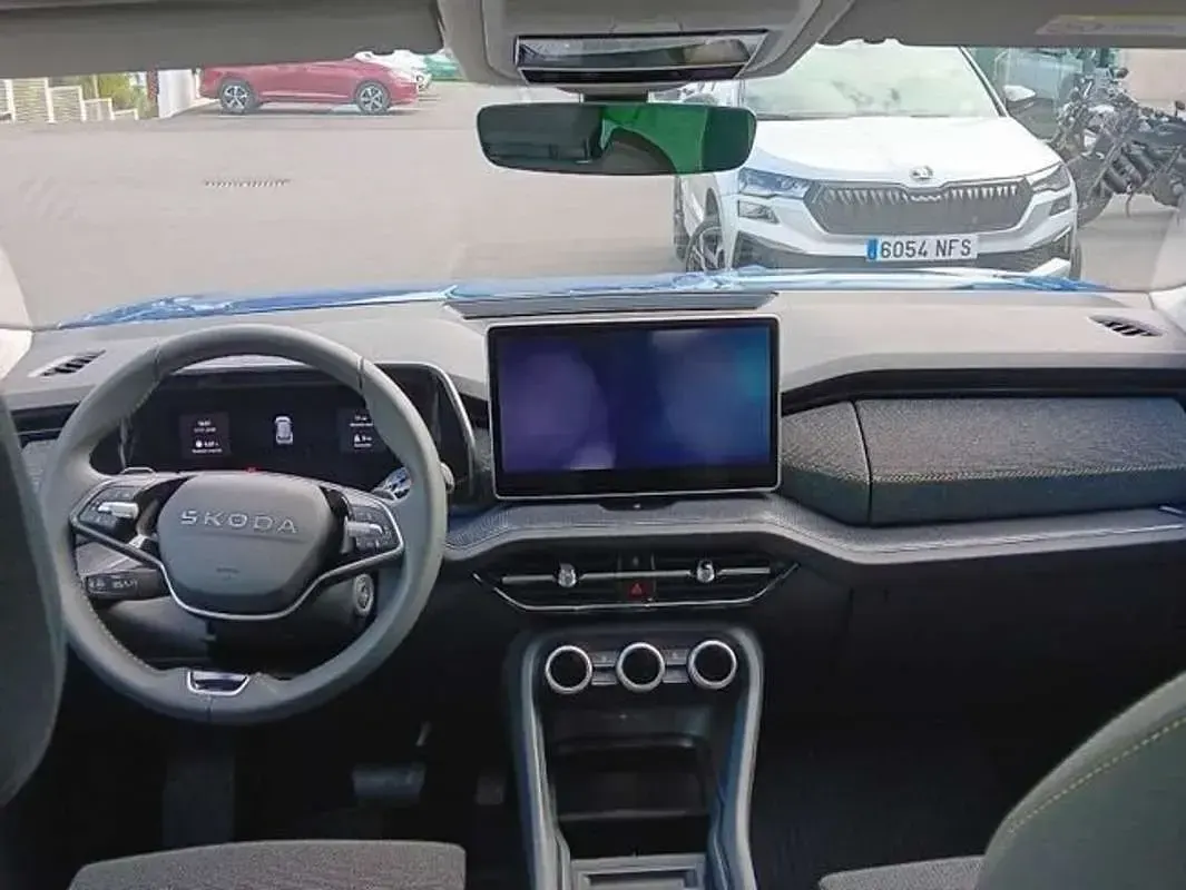 Usado Skoda Kodiaq Selection 204 CV (150 kW) 2025 Azul SUV