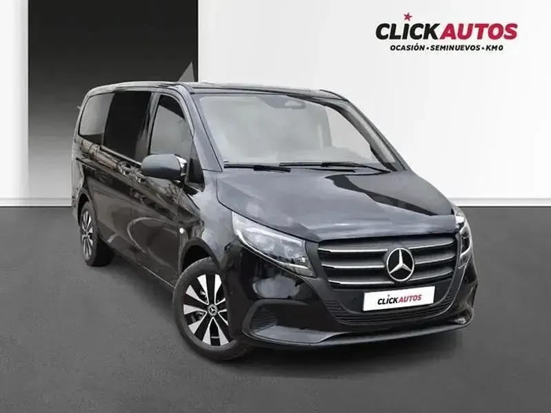 Usado Mercedes Vito 136 CV (100 kW) 2025 Negro Van