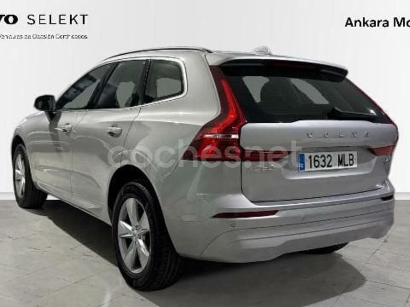 Usado Volvo XC60 Core 197 CV (144 kW) 2023 Gris / plata SUV