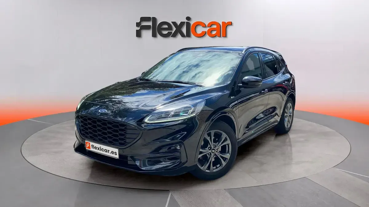 Usado Ford Kuga ST-Line 120 CV (88 kW) 2022 Negro SUV