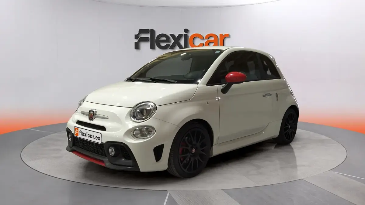 Usado Abarth 595 Turismo 165 CV (121 kW) 2020 Blanco Berlina