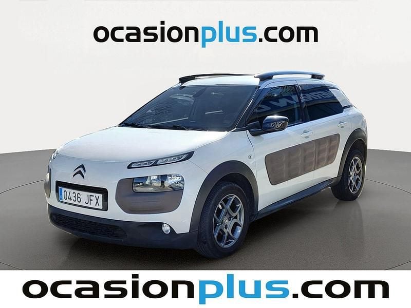 Usado Citroën C4 Cactus Shine 100 CV (73 kW) 2015 Blanco Utilitario