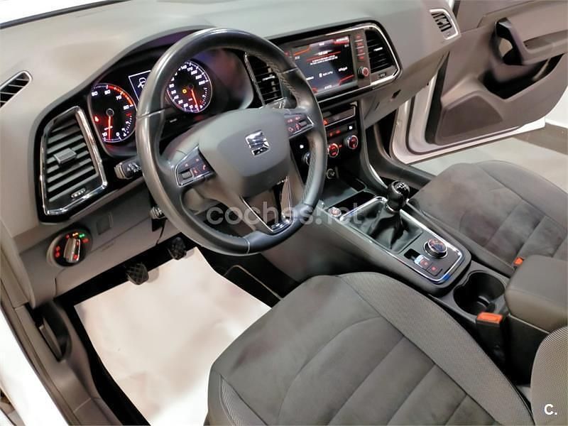 Begagnad Seat Ateca XCELLENCE 150 HK (110 kW) 2017 Vit SUV