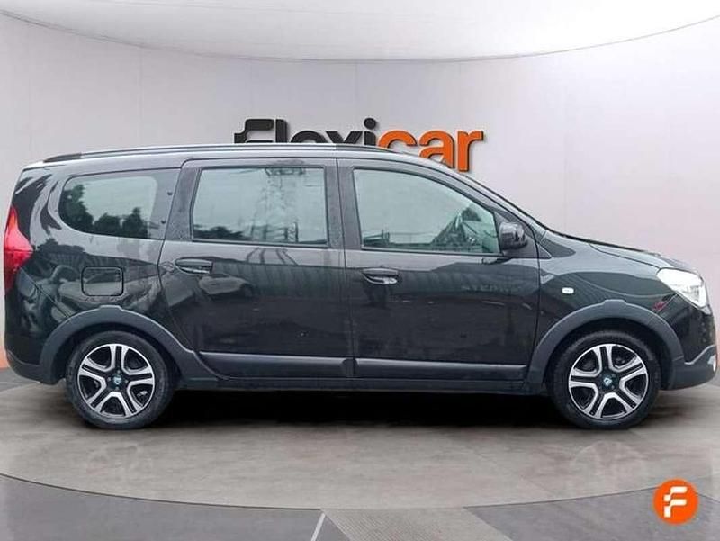 Usado Dacia Lodgy 116 CV (85 kW) 2021 Negro Monovolumen