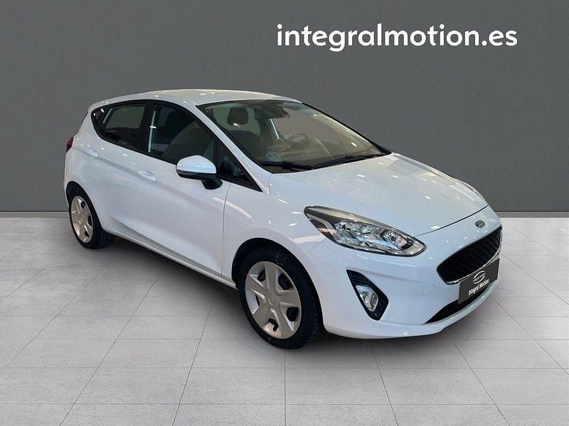 Usado Ford Fiesta Trend 74 CV (54 kW) 2020 Blanco Utilitario