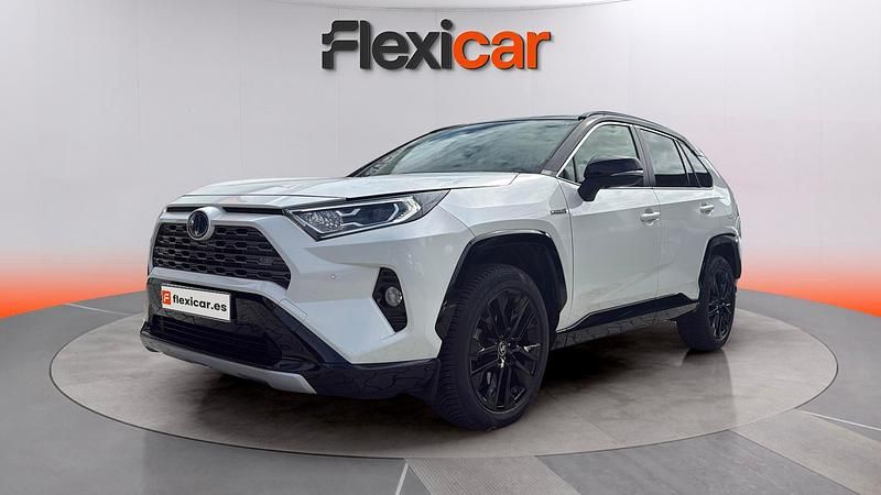 Usado Toyota RAV4 Hybrid Style 218 CV (160 kW) 2021 Blanco SUV