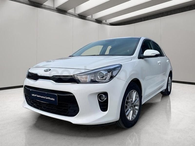 Usado Kia Rio 100 CV (73 kW) 2020 Blanco Berlina