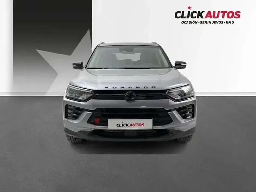 Usado SsangYong Korando 150 CV (110 kW) 2025 Gris SUV
