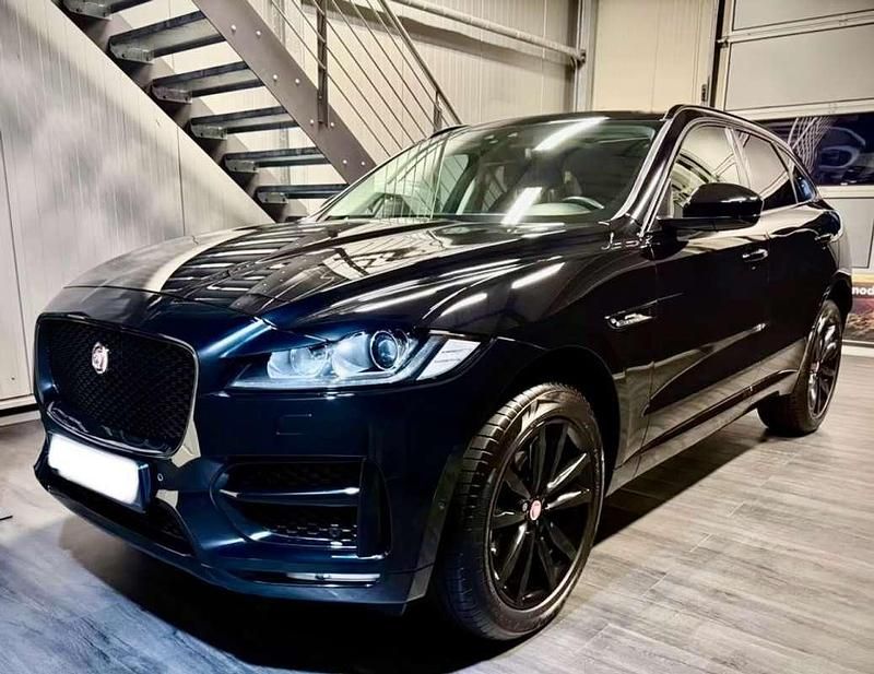 Negro Usado 2020 Jaguar F-Pace R-Sport SUV | 27.999 € (Super precio) - Imagen 1/4
