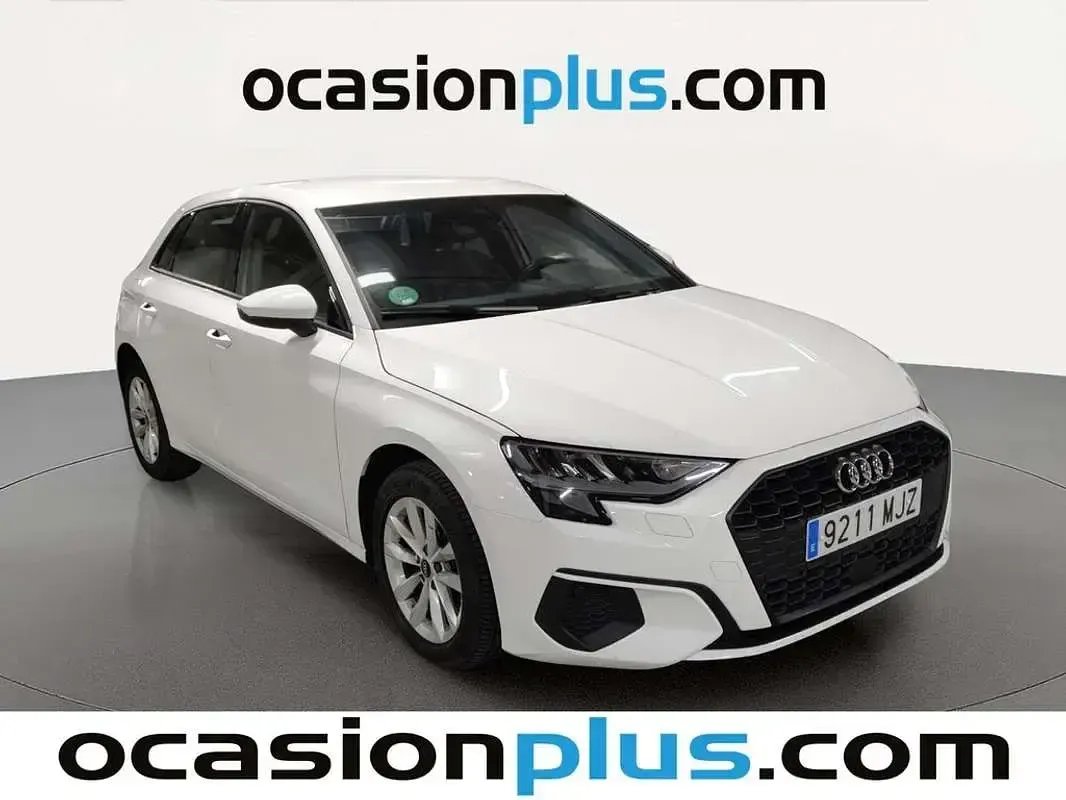 Usado Audi A3 Sportback 150 CV (110 kW) 2023 Blanco Utilitario