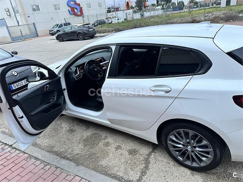 Usado BMW 118 136 CV (100 kW) 2022 Blanco Utilitario