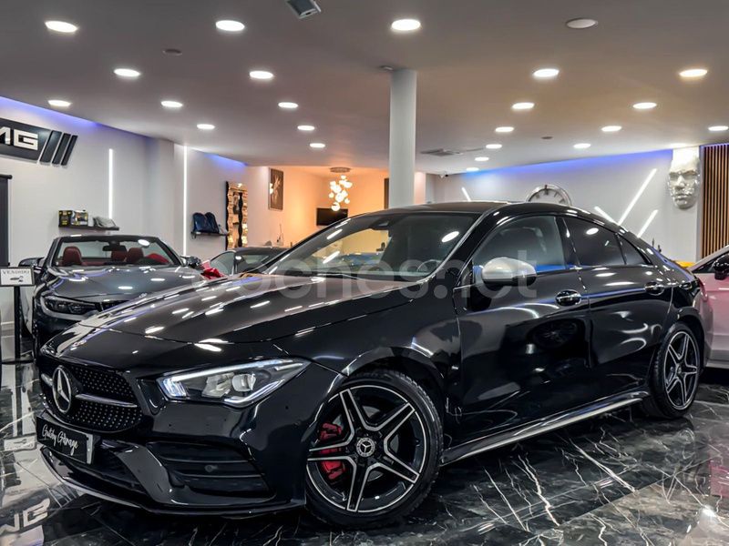 Negro Usado 2022 Mercedes CLA200 Berlina | 33.990 € (Un poco caro) - Imagen 1/4