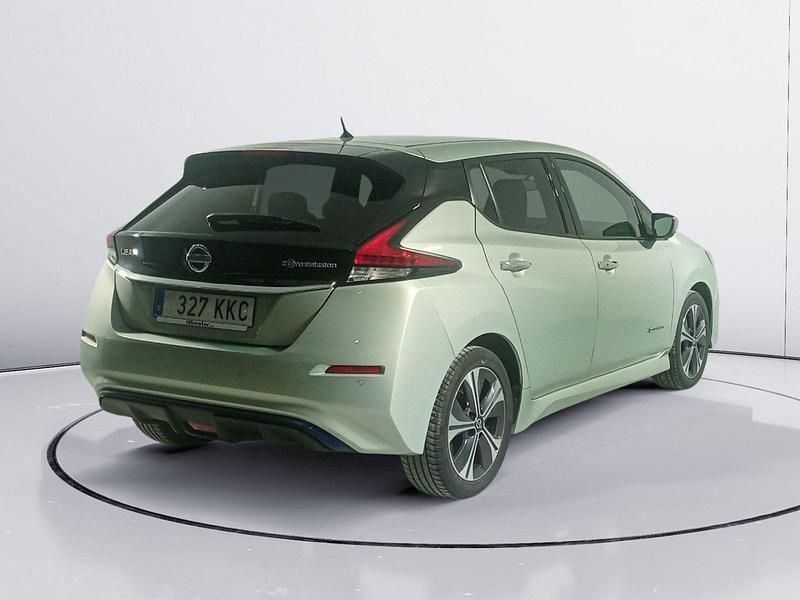 Usado Nissan Leaf N-Connecta 111 kW (151 CV) 2018 Gris Utilitario