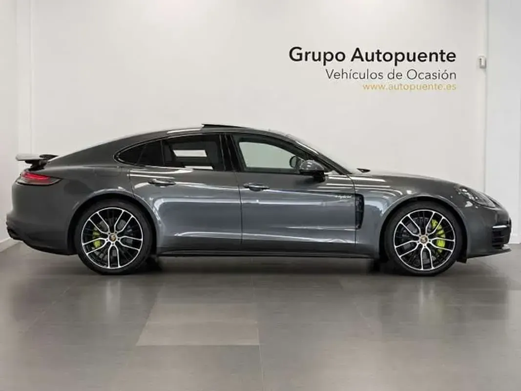 Usado Porsche Panamera 4 E-Hybrid 462 CV (339 kW) 2021 Gris Utilitario