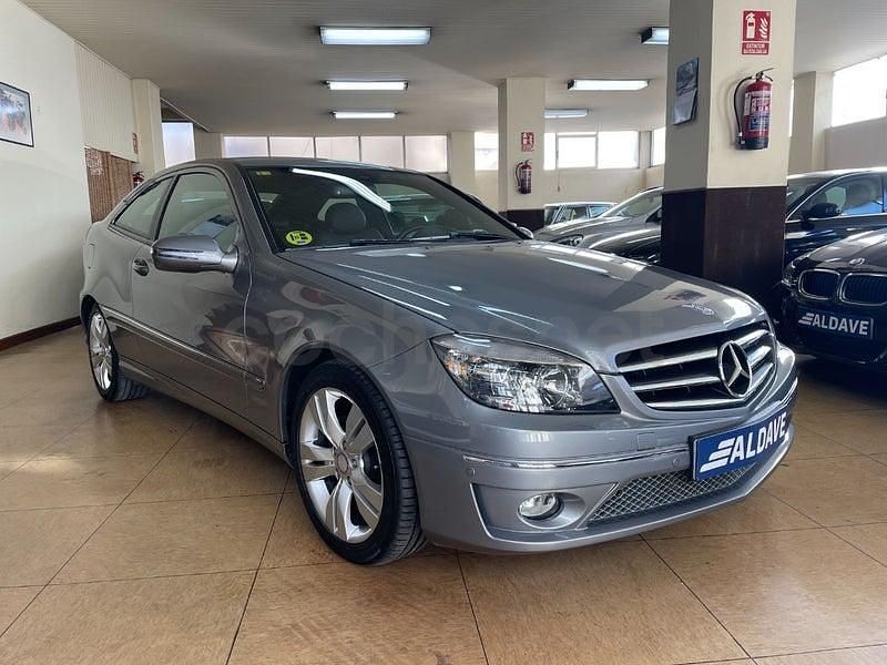 Usado Mercedes CLC220 150 CV (110 kW) 2011 Beige Utilitario
