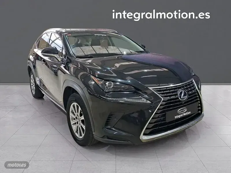 Usado Lexus NX300h Business Edition 197 CV (144 kW) 2020 Negro SUV