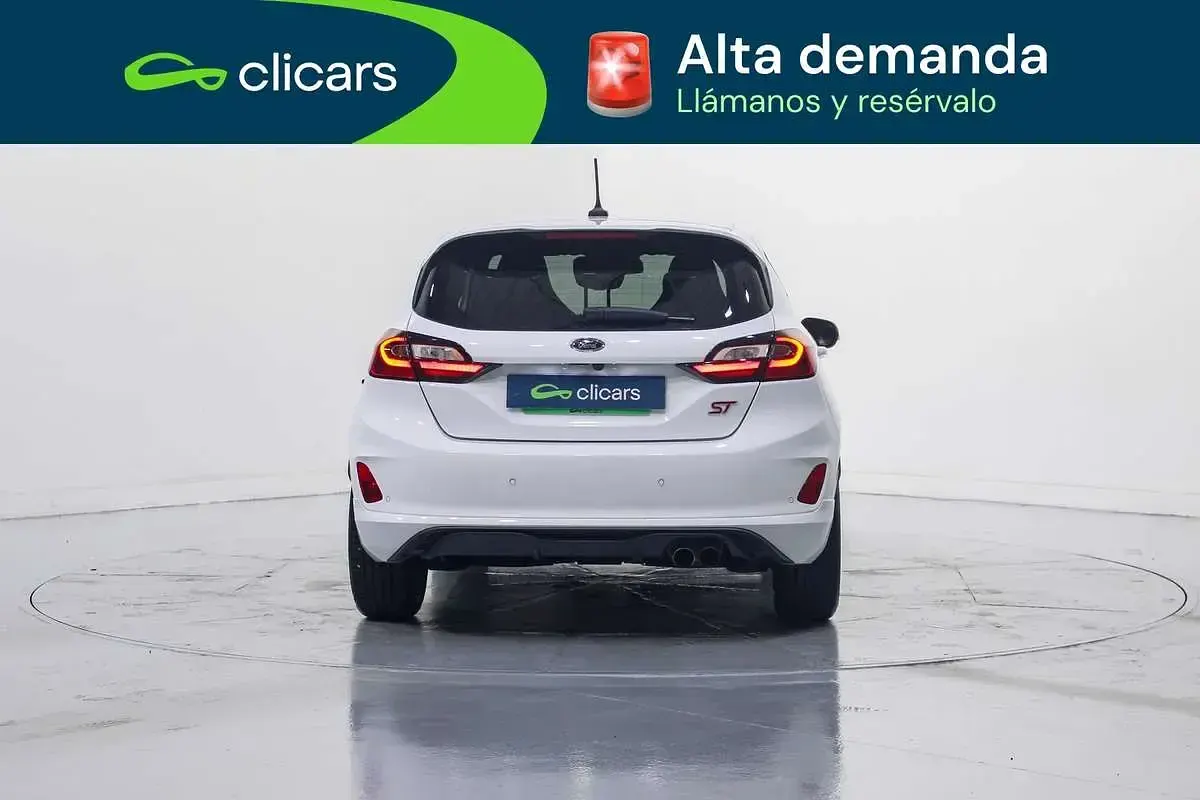 Usado Ford Fiesta ST 200 CV (147 kW) 2023 Blanco Utilitario
