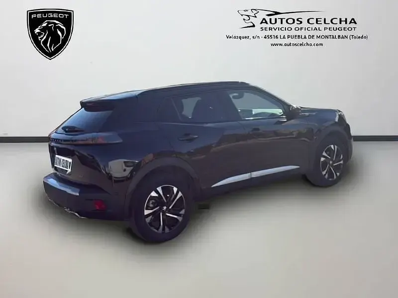 Usado Peugeot 2008 GT 130 CV (95 kW) 2022 Negro SUV