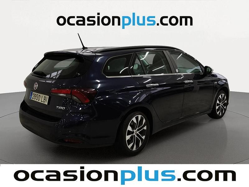 Usado Fiat Tipo Mirror 120 CV (88 kW) 2019 Azul Familiar