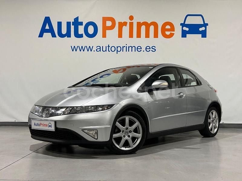Gris / plata Usado 2007 Honda Civic Sport Berlina | 6470 € (Precio justo) - Imagen 1/4