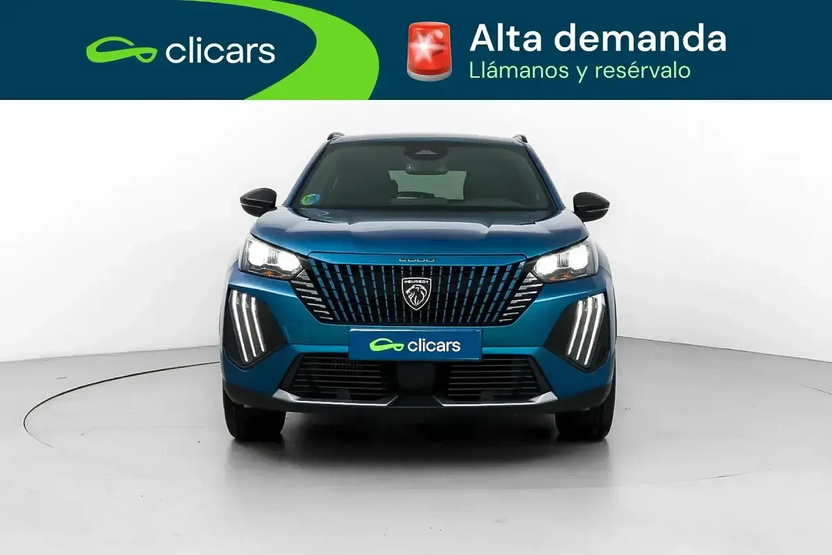 Usado Peugeot 2008 Allure 136 CV (100 kW) 2025 Azul SUV