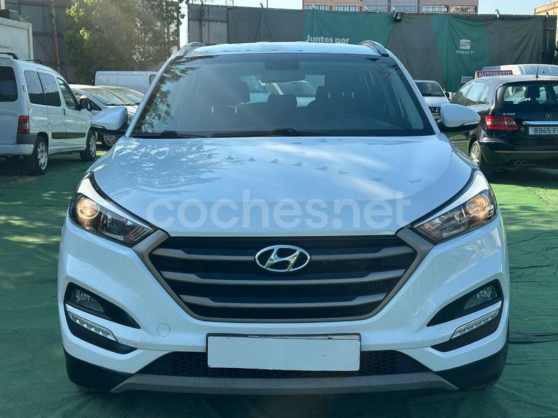 Blanco Usado 2017 Hyundai Tucson SUV | 12.800 € (Un poco caro) - Imagen 1/4