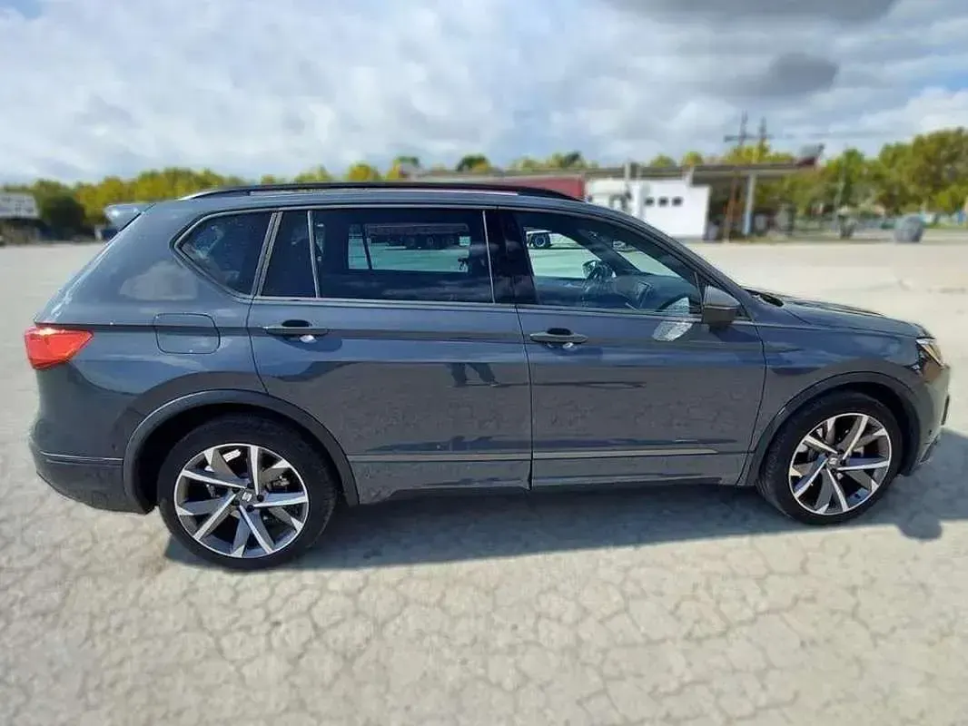 Usado Seat Tarraco FR 245 CV (180 kW) 2021 Azul SUV