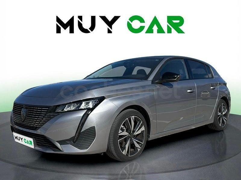 Usado Peugeot 308 Allure 131 CV (96 kW) 2022 Gris / plata Berlina