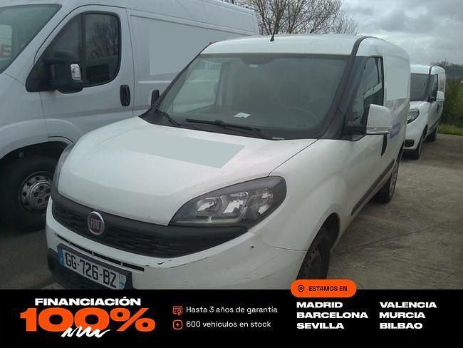 Usado Fiat Doblò 95 CV (69 kW) 2022 Blanco Monovolumen