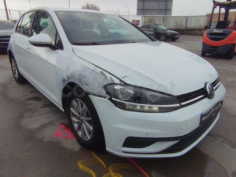 Blanco Usado 2020 VW Golf Berlina | 8900 € (Super precio) - Imagen 1/4